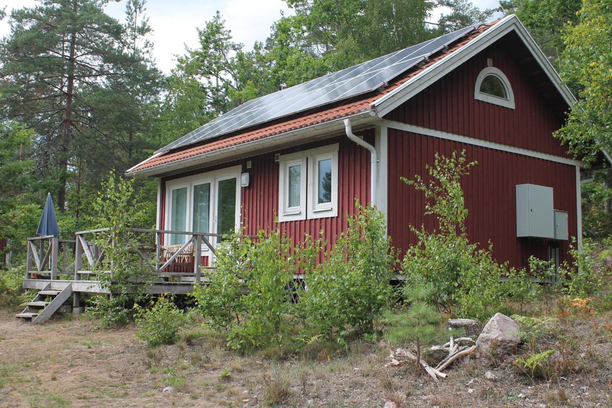 Gaerdsholmens Skaergardshemman "Eken" Villa Edsbruk Exterior photo