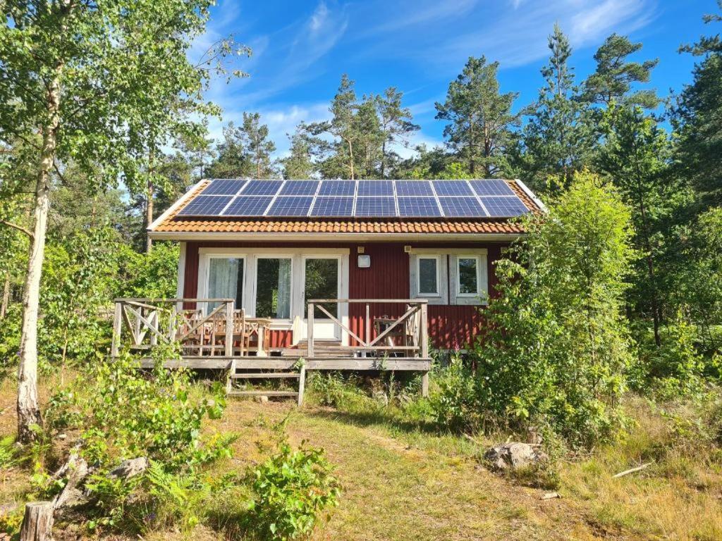 Gaerdsholmens Skaergardshemman "Eken" Villa Edsbruk Exterior photo